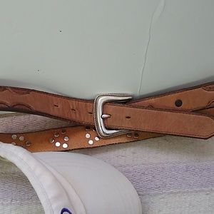 Ladies belt